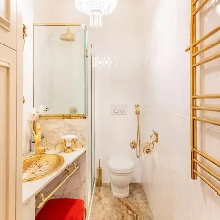 Appartement Ground Floor Luxe Historic Studio City Centre